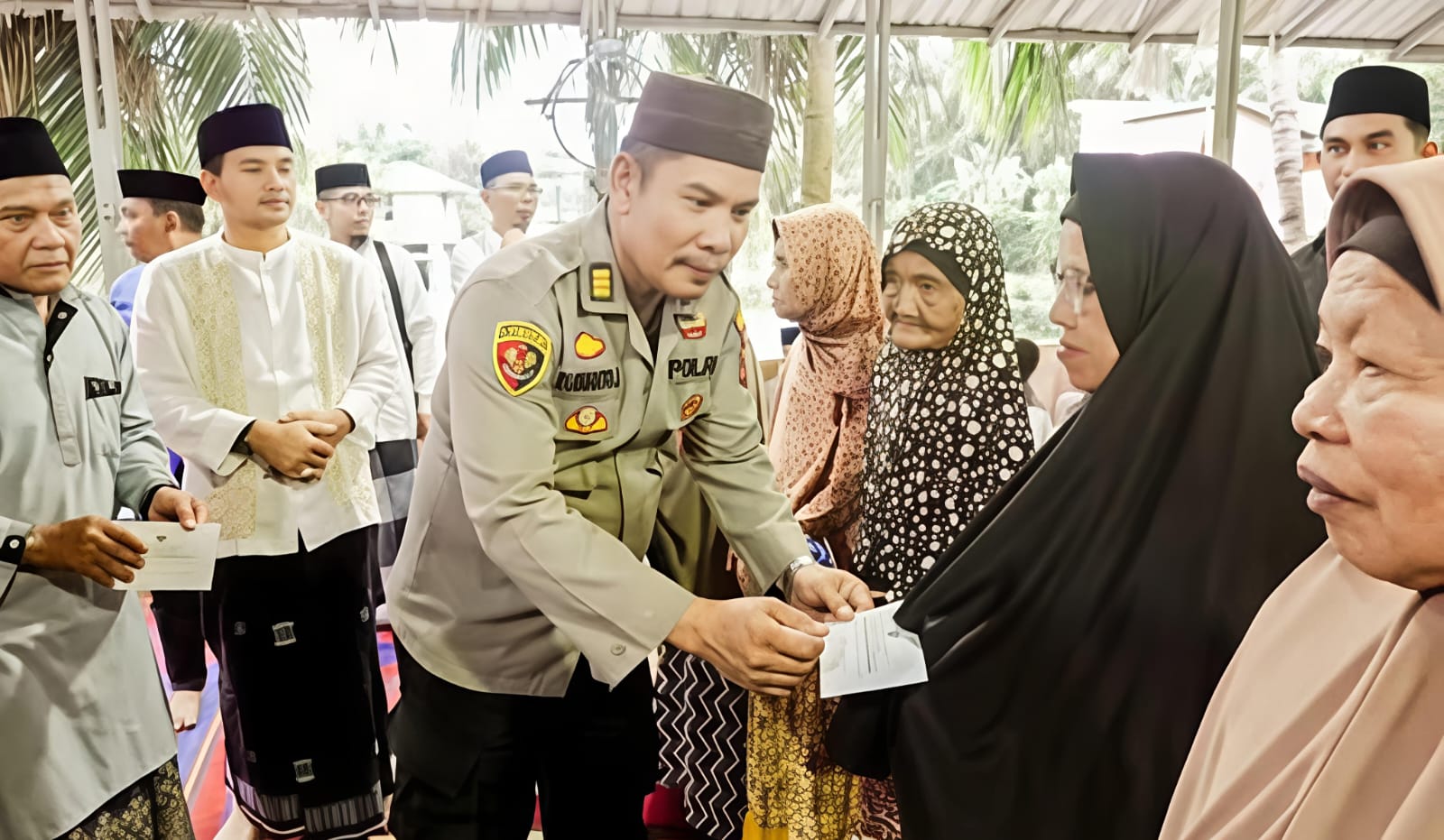 Walikota Tebingtinggi Buka Puasa Bersama Di Ramadhan Fair Bayu Lagon, Ustadz Chairil Anwar Pulungan : Mari Kita Memohon Hidayah Dan Rahmat Allah SWT 7 Walikota Tebingtinggi Buka Puasa Bersama Di Ramadhan Fair Bayu Lagon, Ustadz Chairil Anwar Pulungan : Mari Kita Memohon Hidayah Dan Rahmat Allah SWT - IMG 20260301 WA0028