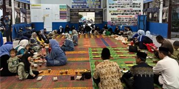 Lurah Galang Kota Beri Tali Asih Dan Makanan Berbuka Puasa Kepada 40 Anak Yatim. - IMG 20260308 WA0008