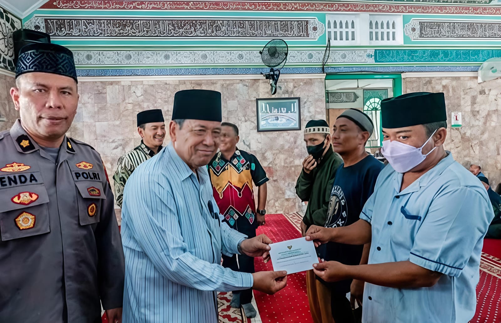Walikota Tebingtinggi Iman Irdian Salurkan Zakat 1447 H, "Nikmat Berzakat, Tentramnya Muzakki, Bahagianya Mustahik" - IMG 20260314 WA0022