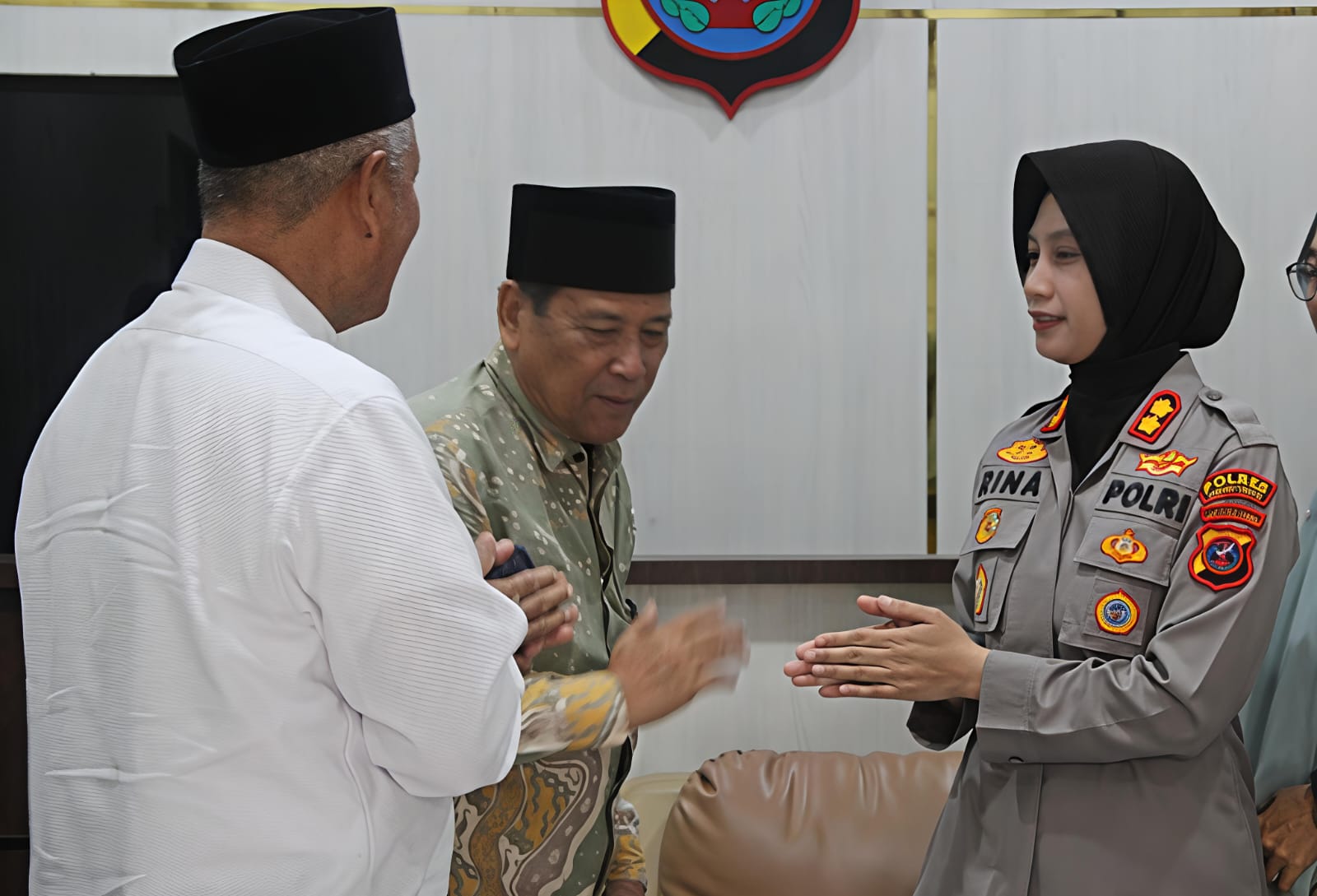 DP MUI Kota Tebingtinggi Priode 2025-2030 Audiensi Ke Kapolres, Perkuat Silaturahim Dengan Forkopimda 9 DP MUI Kota Tebingtinggi Priode 2025-2030 Audiensi Ke Kapolres, Perkuat Silaturahim Dengan Forkopimda - IMG 20260315 WA0009