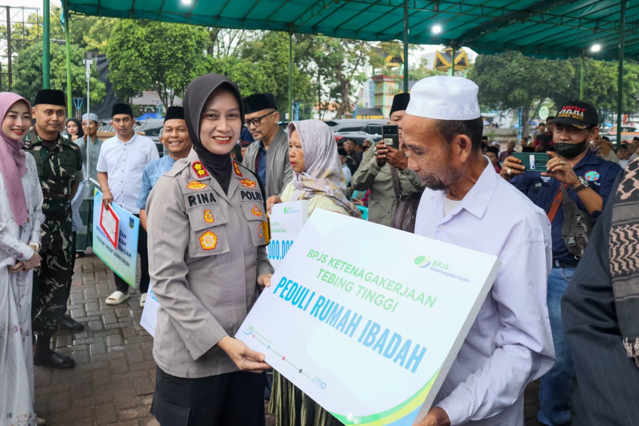 Pemko Tebingtinggi Gelar Silaturahmi Kebangsaan Dan Buka Puasa Bersama, Walikota : Jaga Keharmonisan Ditengah Keberagaman 4 Pemko Tebingtinggi Gelar Silaturahmi Kebangsaan Dan Buka Puasa Bersama, Walikota : Jaga Keharmonisan Ditengah Keberagaman - IMG 20260316 WA0014