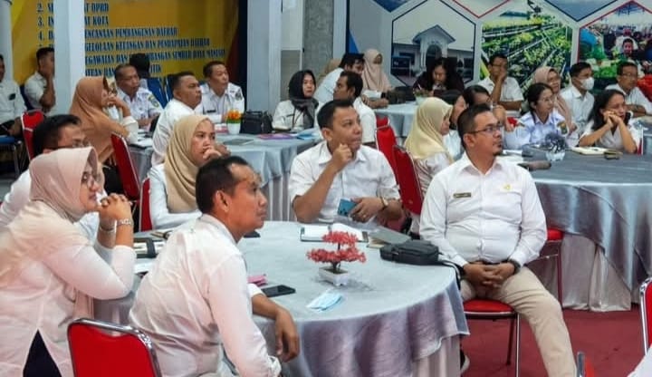 Sekdako Tebingtinggi Erwin Suheri Damanik Pimpin Rakor Sinergitas, Optimalkan Laporan PSN - IMG 20260318 WA0001
