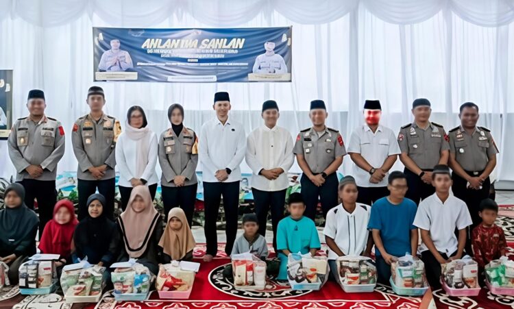 PERERAT SINERGITAS DI BULAN SUCI RAMADHAN, WALIKOTA TEBINGTINGGI HADIRI BUKA PUASA BERSAMA POLDA SUMUT DI MASJID AL HAQ DEBLOT SUNDORO 2 PERERAT SINERGITAS DI BULAN SUCI RAMADHAN, WALIKOTA TEBINGTINGGI HADIRI BUKA PUASA BERSAMA POLDA SUMUT DI MASJID AL HAQ DEBLOT SUNDORO