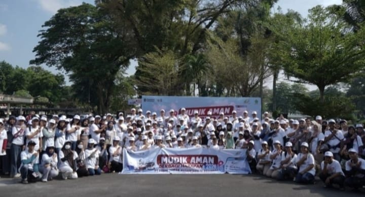 PTPN IV Palmco Berangkatkan Secara Serentak 1.160 Peserta Mudik Gratis, Di Wilayah Sumatera Dan Kalimantan, Ribuan Pensiunan Nelangsa 7 Bulan Uang Beras Belum Dibayar 5 PTPN IV Palmco Berangkatkan Secara Serentak 1.160 Peserta Mudik Gratis, Di Wilayah Sumatera Dan Kalimantan, Ribuan Pensiunan Nelangsa 7 Bulan Uang Beras Belum Dibayar - IMG 20260320 WA0012