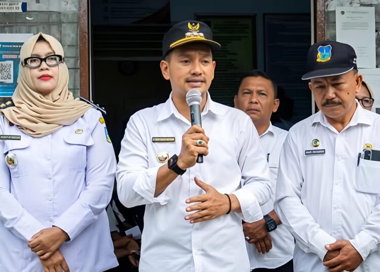 Walikota Tebingtinggi H. Iman Irdian Saragih Mengimbau Penerima Manfaat Yang Kondisi Ekonominya Membaik, Punya Kesadaran Mengalihkan Bantuan Pada Warga Lain 2 Walikota Tebingtinggi H. Iman Irdian Saragih Mengimbau Penerima Manfaat Yang Kondisi Ekonominya Membaik, Punya Kesadaran Mengalihkan Bantuan Pada Warga Lain