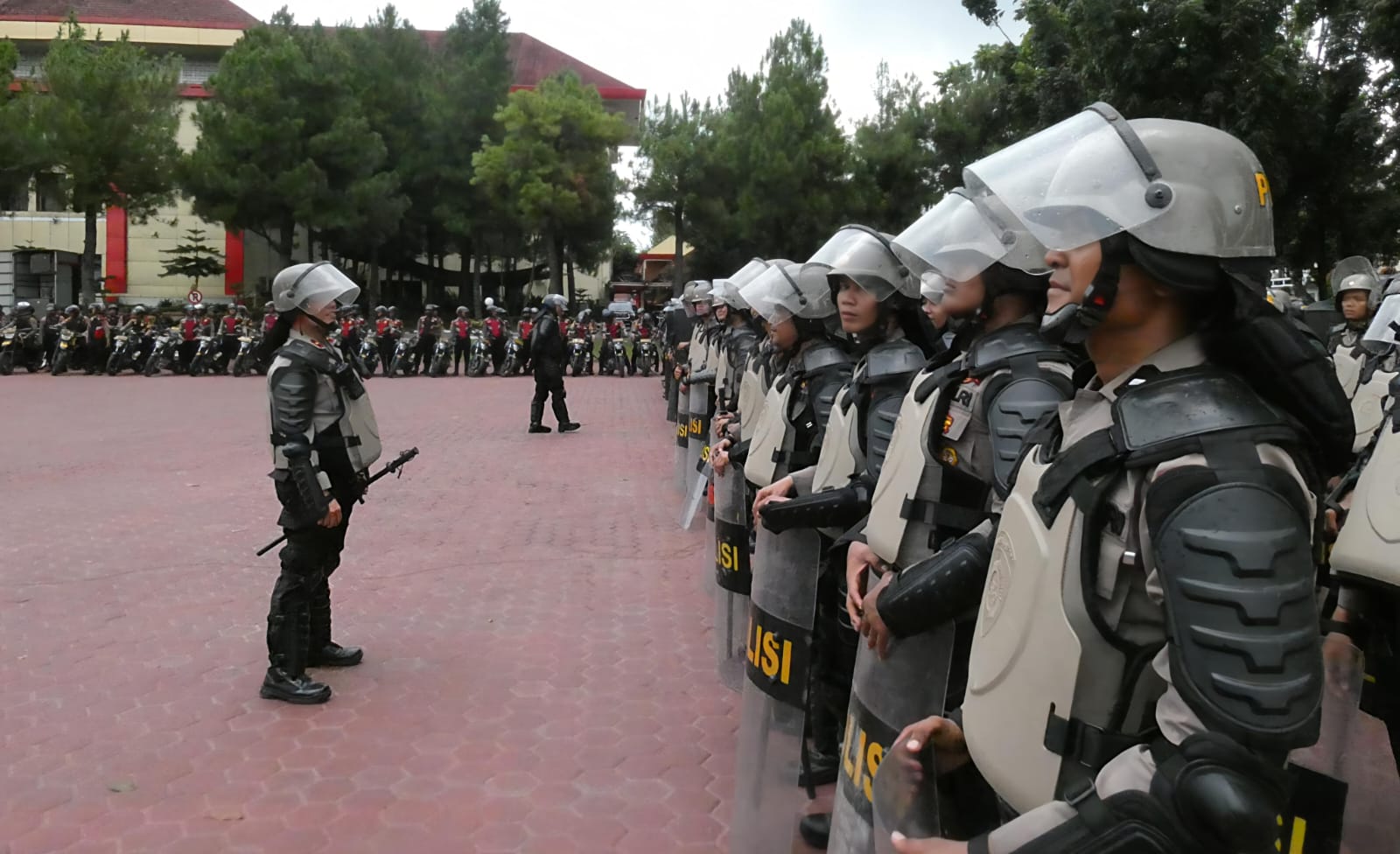 Polda Sumut Gelar Simulasi Sispam Mako, Tekankan Kesiapsiagaan Dan Respons Terukur - IMG 20260410 WA0004