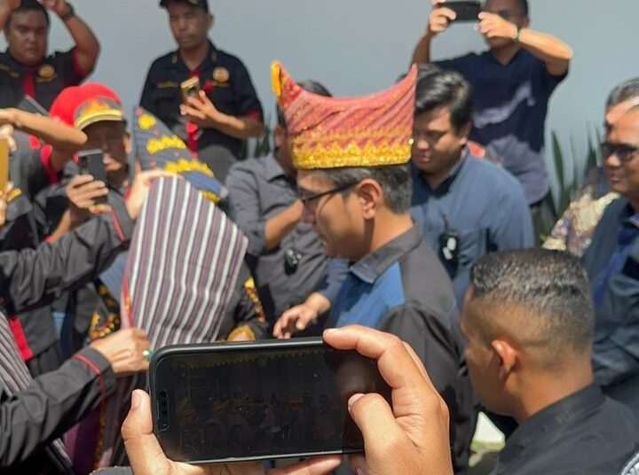 Walikota Medan Rico Waas Akrab Bersama Masyarakat Pakpak Kota Medan, Dalam Acara Halal Bi Halal 2 Walikota Medan Rico Waas Akrab Bersama Masyarakat Pakpak Kota Medan, Dalam Acara Halal Bi Halal