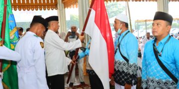 Dari Anjungan Seri Mersing, Sekdako Erwin Suheri Damanik Lepas Keberangkatan 82 Jemaah Haji Kota Tebingtinggi Menuju Tanah Suci