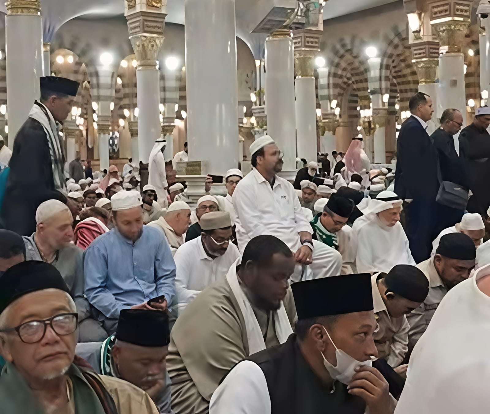 Rombongan Jamaah Haji Kloter 4 Kota Tebingtinggi Dalam Keadaan Sehat Di Madinah, Arab Saudi, Senin Pagi Menuju Makkah - IMG 20260502 WA0024 1