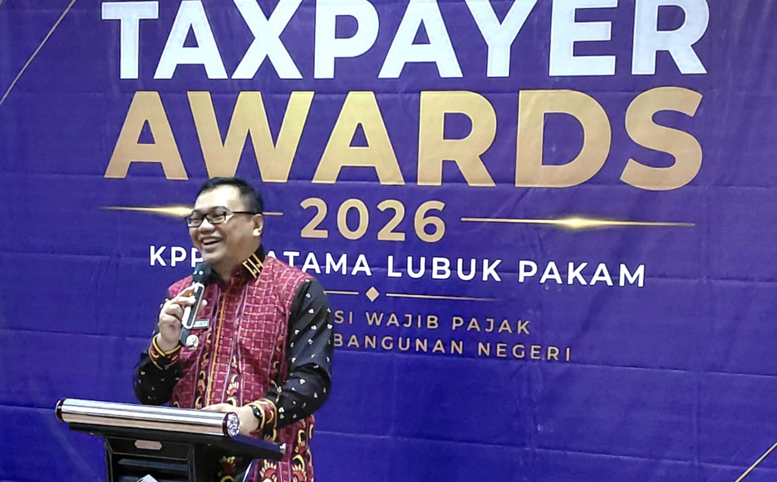 Bupati Deliserdang Raih Penghargaan Taxpayer Awards 2026 - IMG 20260508 WA0007