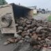 Warga Galang Kota Mohon Perhatian Gubsu Bobby Nasution, Jalan Rusak Parah Truck Terguling