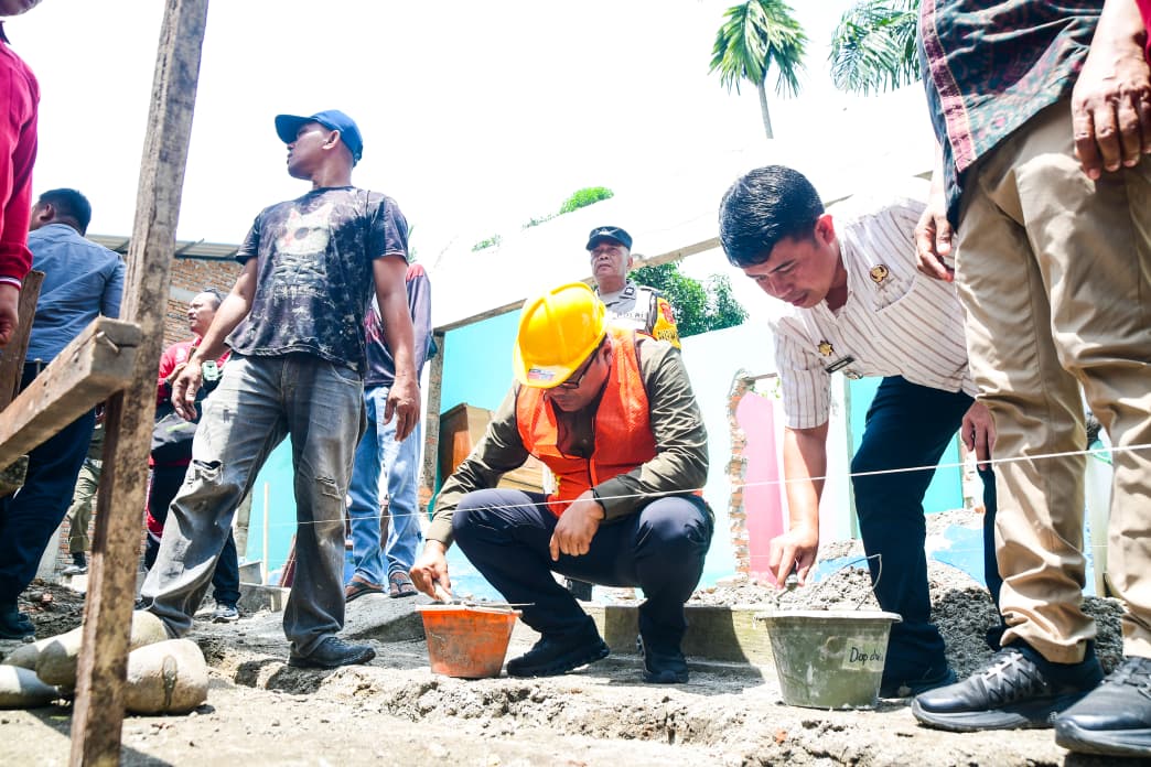 Bupati Deliserdang Lakukan Peletakan Batu Pertama Rehabilitasi Dua SD Di Tanjung Morawa - IMG 20260509 WA0026