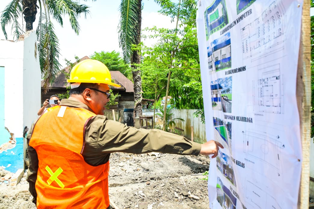Bupati Deliserdang Lakukan Peletakan Batu Pertama Rehabilitasi Dua SD Di Tanjung Morawa - IMG 20260509 WA0027