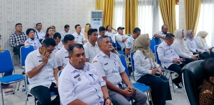 Walikota Tebingtinggi H. Iman Irdian Saragih Terima Rekomendasi LKPJ 2025 Dari DPRD, Akan Segera Ditindaklanjuti - IMG 20260509 WA0038