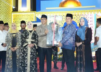 Bupati Asri Ludin Tambunan Tutup MTQ Ke-59 Tingkat Deliserdang, Tanjungmorawa Juara Umum