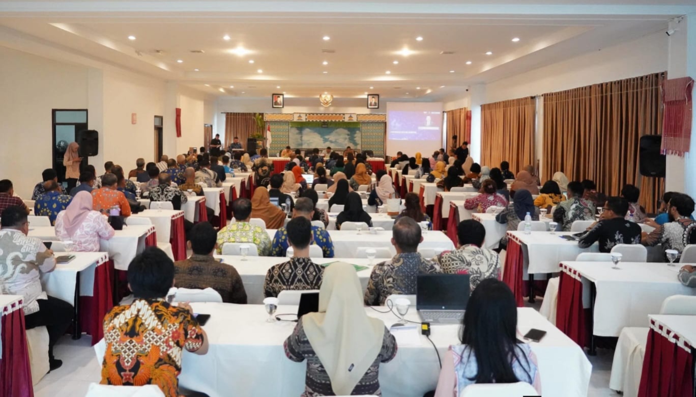 Bupati Asri Ludin Tambunan : Program Tepat Sasaran Perlu Aparatur Bertindak Cepat 3 Bupati Asri Ludin Tambunan : Program Tepat Sasaran Perlu Aparatur Bertindak Cepat - IMG 20260524 WA0022