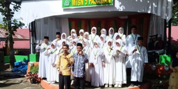 MTsN 5 Pasaman Lepas 182 Siswa Kelas IX Dan Wisudawan Tahfidz, Dalam Suasana Haru Meriah 14 MTsN 5 Pasaman Lepas 182 Siswa Kelas IX Dan Wisudawan Tahfidz, Dalam Suasana Haru Meriah