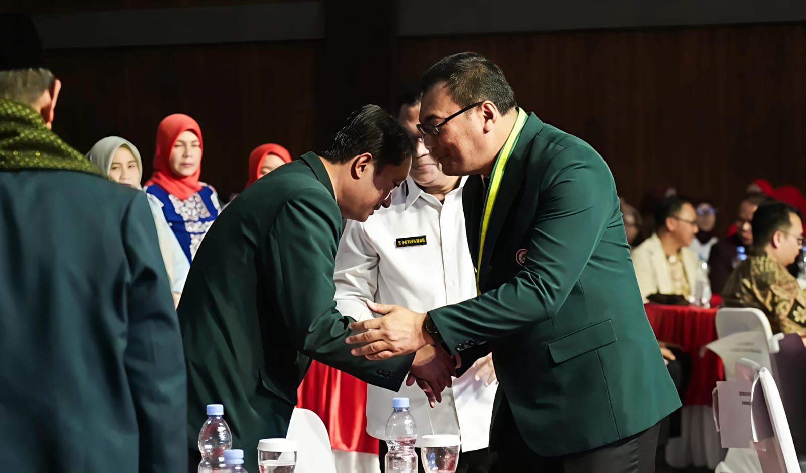 Dilantik Ketua Umum IDI Sumut, dr. Asri Ludin Tambunan Ketua Umum IDI Deli Serdang 4 Dilantik Ketua Umum IDI Sumut, dr. Asri Ludin Tambunan Ketua Umum IDI Deli Serdang - IMG 20260524 WA0052
