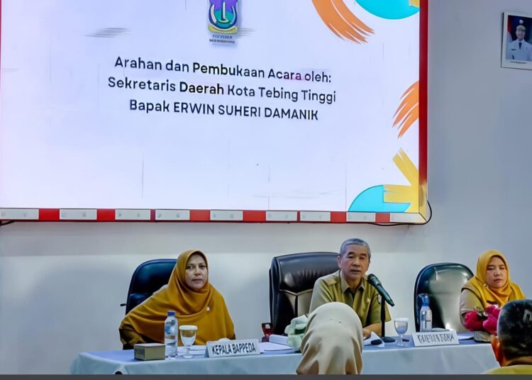 Rakor Germas 2026 Kota Tebing Tinggi, Sekdako Erwin Suheri Damanik : Jangan Jadikan Hanya Sebagai Slogan, OPD Harus Perkuat Aksi Nyata 2 Rakor Germas 2026 Kota Tebing Tinggi, Sekdako Erwin Suheri Damanik : Jangan Jadikan Hanya Sebagai Slogan, OPD Harus Perkuat Aksi Nyata