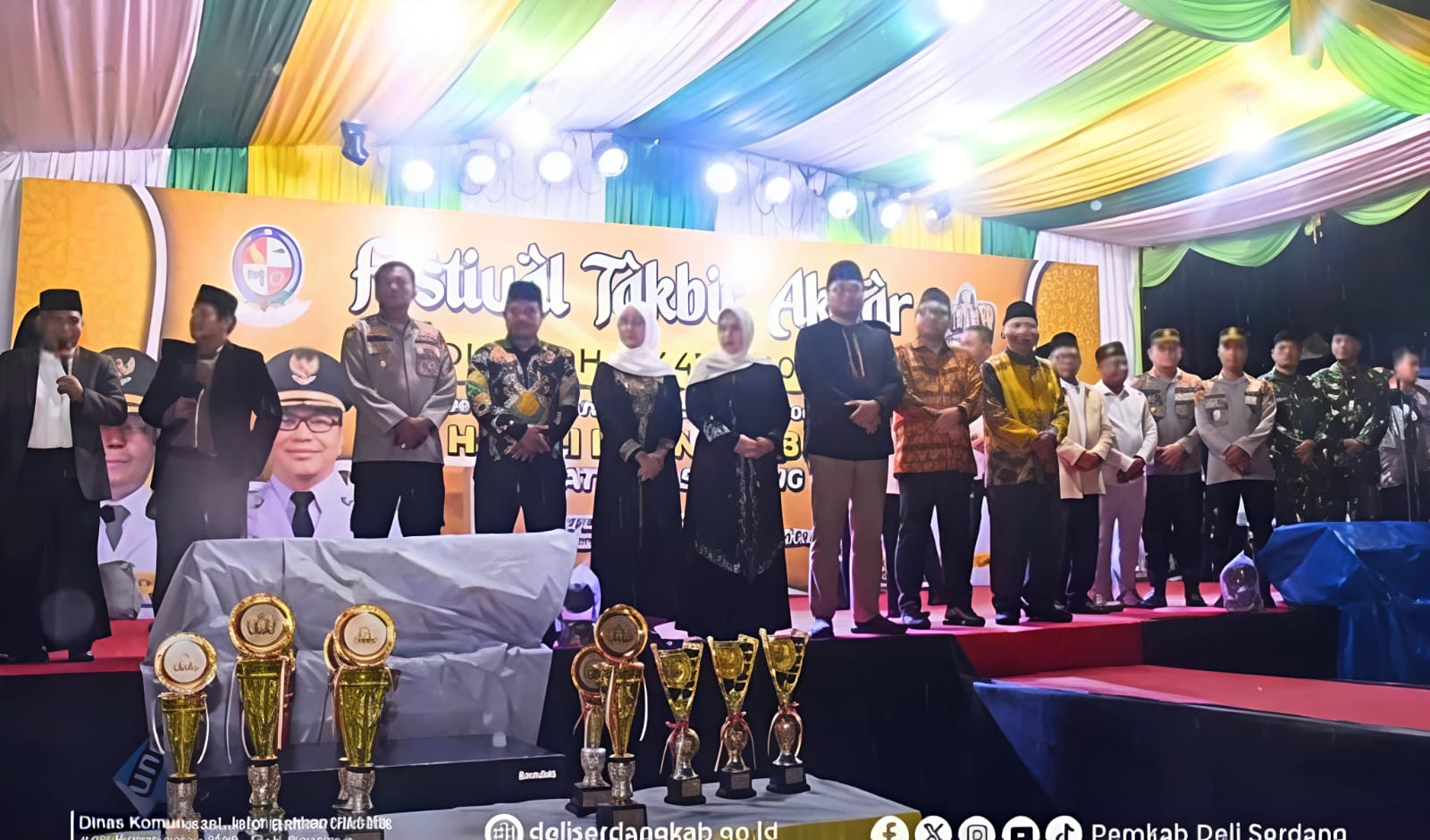 Meriah Dan Spektakuler Festival Takbir Akbar Hamparan Perak, Bupati Asri Ludin : Dimasukkan Dalam Kalender Tahunan Event Resmi Pemkab 3 Meriah Dan Spektakuler Festival Takbir Akbar Hamparan Perak, Bupati Asri Ludin : Dimasukkan Dalam Kalender Tahunan Event Resmi Pemkab - IMG 20260531 WA0022