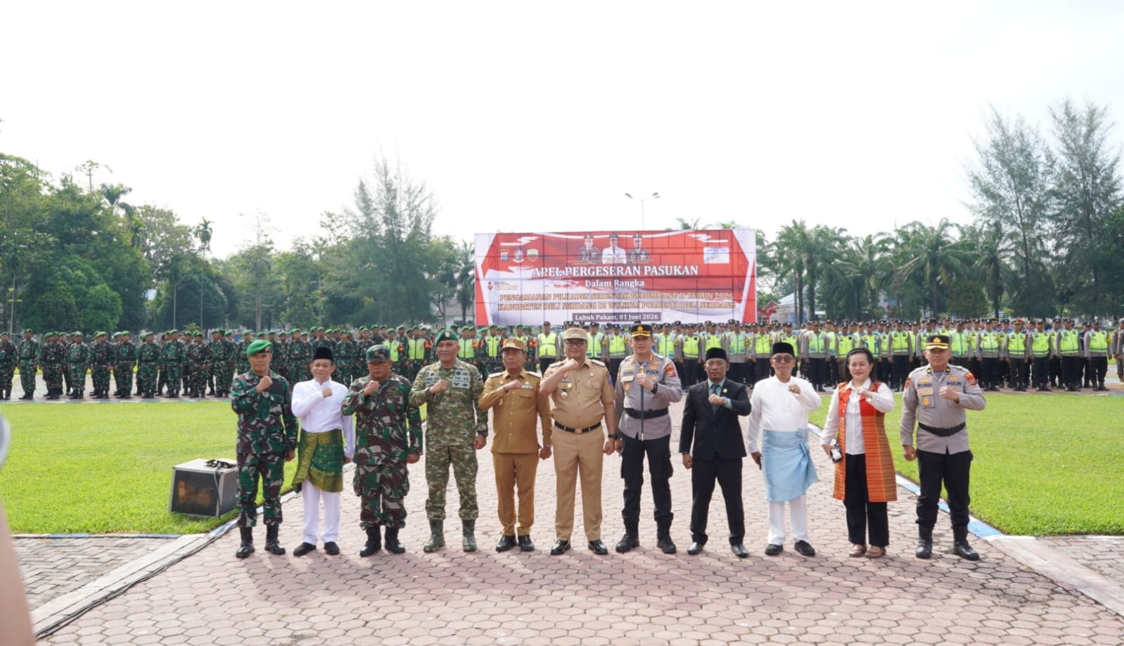 JELANG PILKADES SERENTAK, Bupati Asri Ludin Tambunan : Aparat Keamanan Agar Bertindak Profesional Dan Humanis 4 JELANG PILKADES SERENTAK, Bupati Asri Ludin Tambunan : Aparat Keamanan Agar Bertindak Profesional Dan Humanis - IMG 20260601 WA0026