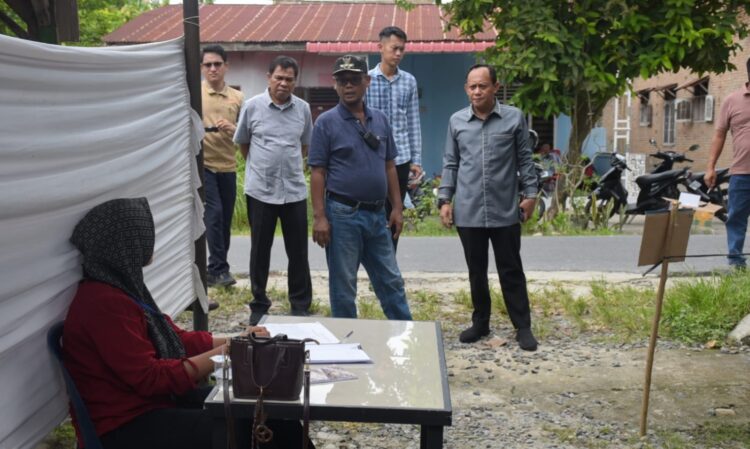 Pilkades Di Pasar VI Kuala Namu Berlangsung Tertib dan Lancar, Sekdakab Deli Serdang Dedi Maswardy Tinjau Beberapa TPS 2 Pilkades Di Pasar VI Kuala Namu Berlangsung Tertib dan Lancar, Sekdakab Deli Serdang Dedi Maswardy Tinjau Beberapa TPS