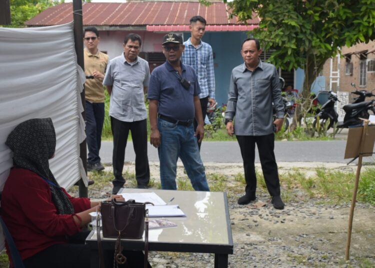 Pilkades Di Pasar VI Kuala Namu Berlangsung Tertib dan Lancar, Sekdakab Deli Serdang Dedi Maswardy Tinjau Beberapa TPS