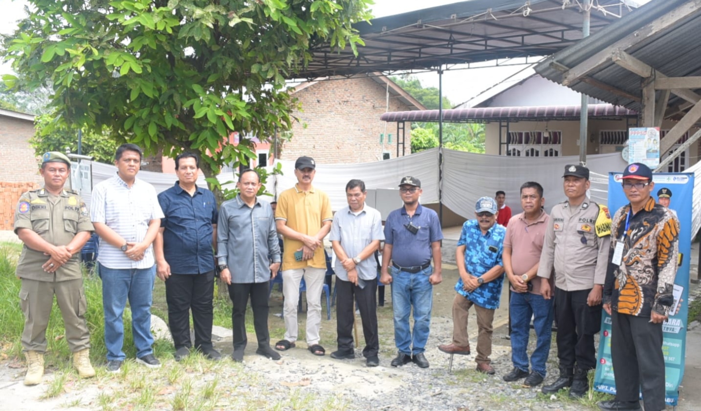 Pilkades Di Pasar VI Kuala Namu Berlangsung Tertib dan Lancar, Sekdakab Deli Serdang Dedi Maswardy Tinjau Beberapa TPS - IMG 20260602 WA0033