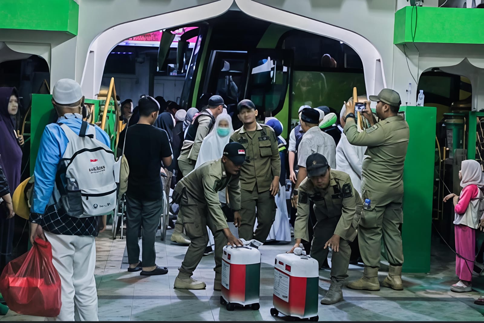 JEMAAH KLOTER 4 KOTA TEBING TINGGI TIBA DITANAH AIR 6 JEMAAH KLOTER 4 KOTA TEBING TINGGI TIBA DITANAH AIR - IMG 20260607 WA0016