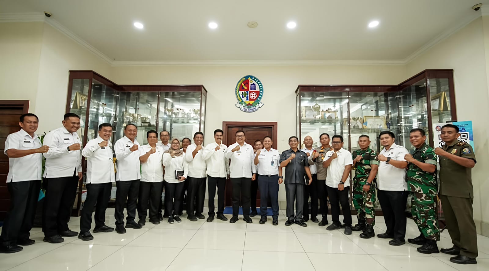 Pemkab Deli Serdang Dan PT. Kereta Api Indonesia Buat Kesepakatan Bersama Tata Kawasan Eks Stasiun Deli Tua 5 Pemkab Deli Serdang Dan PT. Kereta Api Indonesia Buat Kesepakatan Bersama Tata Kawasan Eks Stasiun Deli Tua - IMG 20260611 WA0024