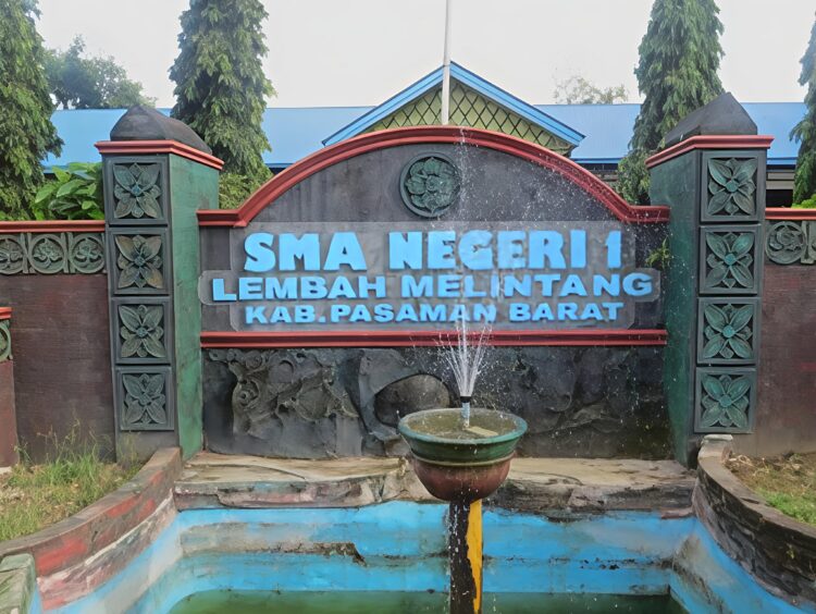 SMAN I LEMBAH MELINTANG PASAMAN BARAT TUNJUKKAN EKSISTENSI SEBAGAI LEMBAGA PENDIDIKAN AKTIF LAHIRKAN GENERASI UNGGUL, SELENGGARAKAN SMILECO 4 DIIKUTI 486 PELAJAR