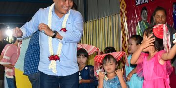 Wakil Bupati Deli Serdang Lom Lom Suwondo Hadiri Guro Guro Aroan Dan Ikut Melandek Per-Kolong-Kolong Bersama Masyarakat STM Hulu