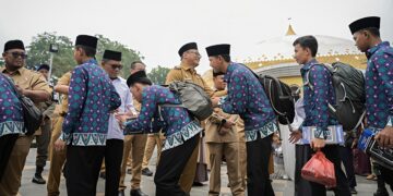 Bupati Deli Serdang Lepas 56 Kafilah Ikuti MTQ Ke-40 Tingkat Provinsi Sumatera Utara 