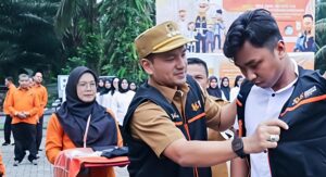 WALI KOTA TEBING TINGGI CANANGKAN SENSUS EKONOMI 2026, INSTRUKSIKAN CAMAT DAN LURAH KAWAL PENDATAAN LAPANGAN 3 WALI KOTA TEBING TINGGI CANANGKAN SENSUS EKONOMI 2026, INSTRUKSIKAN CAMAT DAN LURAH KAWAL PENDATAAN LAPANGAN - IMG 20260616 112126