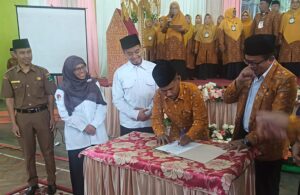 Pengurus AGPAII Pasaman Periode 2024–2029 Resmi Dilantik, Perkuat Peran Guru PAI dalam Membangun Generasi Berkarakter 4 Pengurus AGPAII Pasaman Periode 2024–2029 Resmi Dilantik, Perkuat Peran Guru PAI dalam Membangun Generasi Berkarakter - IMG 20260617 002043
