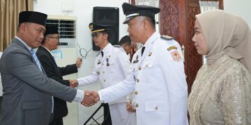 Wabup Deli Serdang Lom Lom Suwondo Lantik 23 Pejabat Administrator dan Pengawas 14 Wabup Deli Serdang Lom Lom Suwondo Lantik 23 Pejabat Administrator dan Pengawas