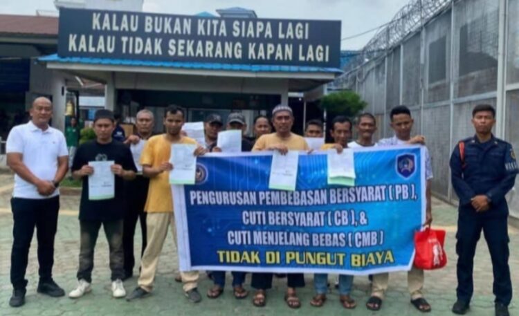 11 TAHANAN LAPAS KELAS IIA KOTA BINJAI BEBAS BERSYARAT 