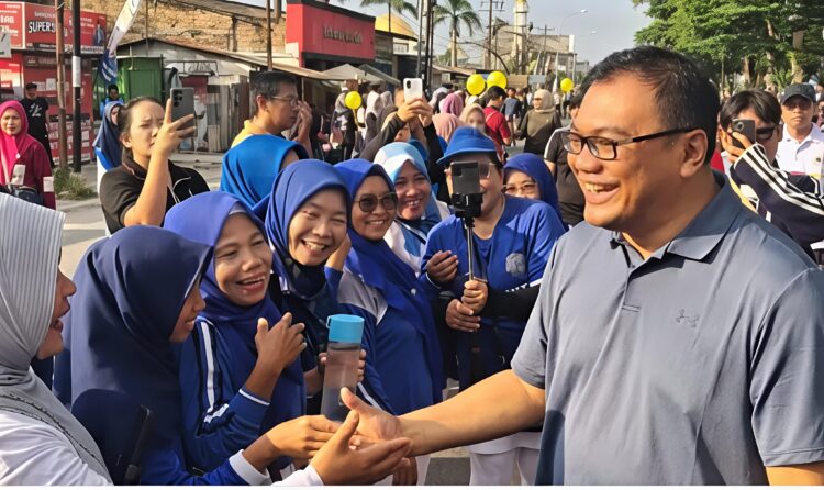 PEMKAB DELI SERDANG GELAR CAR FREE DAY DISEPUTARAN LAPANGAN TENGKU RAJA MUDA LUBUK PAKAM 2 PEMKAB DELI SERDANG GELAR CAR FREE DAY DISEPUTARAN LAPANGAN TENGKU RAJA MUDA LUBUK PAKAM