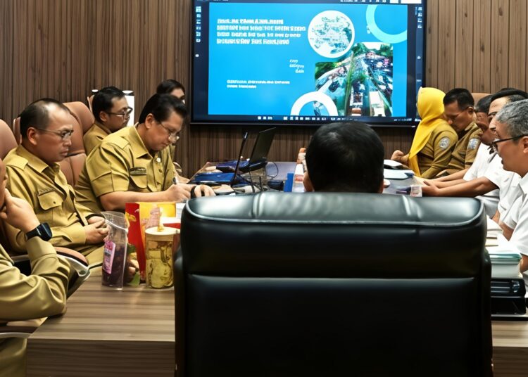 BUPATI DELI SERDANG MEMATANGKAN SEJUMLAH RENCANA PEMBANGUNAN INFRASTRUKTUR STRATEGIS BERSAMA BBPJN SUMUT 2 BUPATI DELI SERDANG MEMATANGKAN SEJUMLAH RENCANA PEMBANGUNAN INFRASTRUKTUR STRATEGIS BERSAMA BBPJN SUMUT