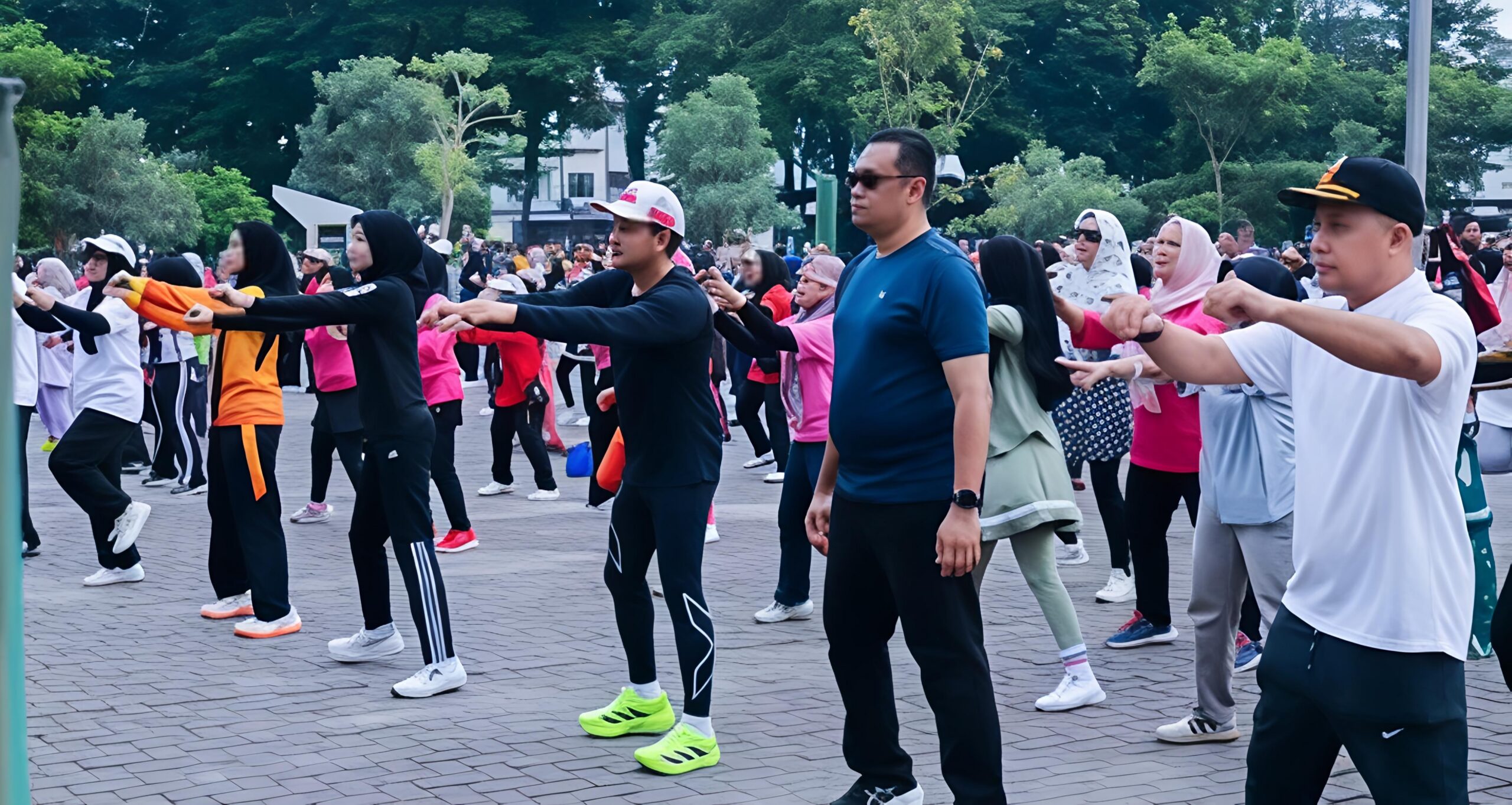 PEMKO TEBING TINGGI GELAR KEGIATAN AKBAR DALAM RANGKA HARI JADI KE-109 DAN HUT BHAYANGKARA ke-80 - IMG 20260629 180703 scaled