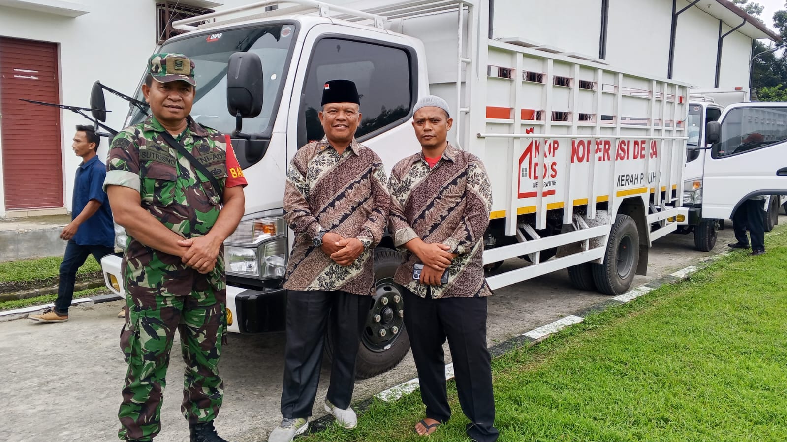 KDKMP Kelurahan Rantaulaban Kota Tebing Tinggi, Terima Satu Unit Truck Operasional Dan Seperangkat Mebeler 3 KDKMP Kelurahan Rantaulaban Kota Tebing Tinggi, Terima Satu Unit Truck Operasional Dan Seperangkat Mebeler - IMG 20260716 WA0009 1