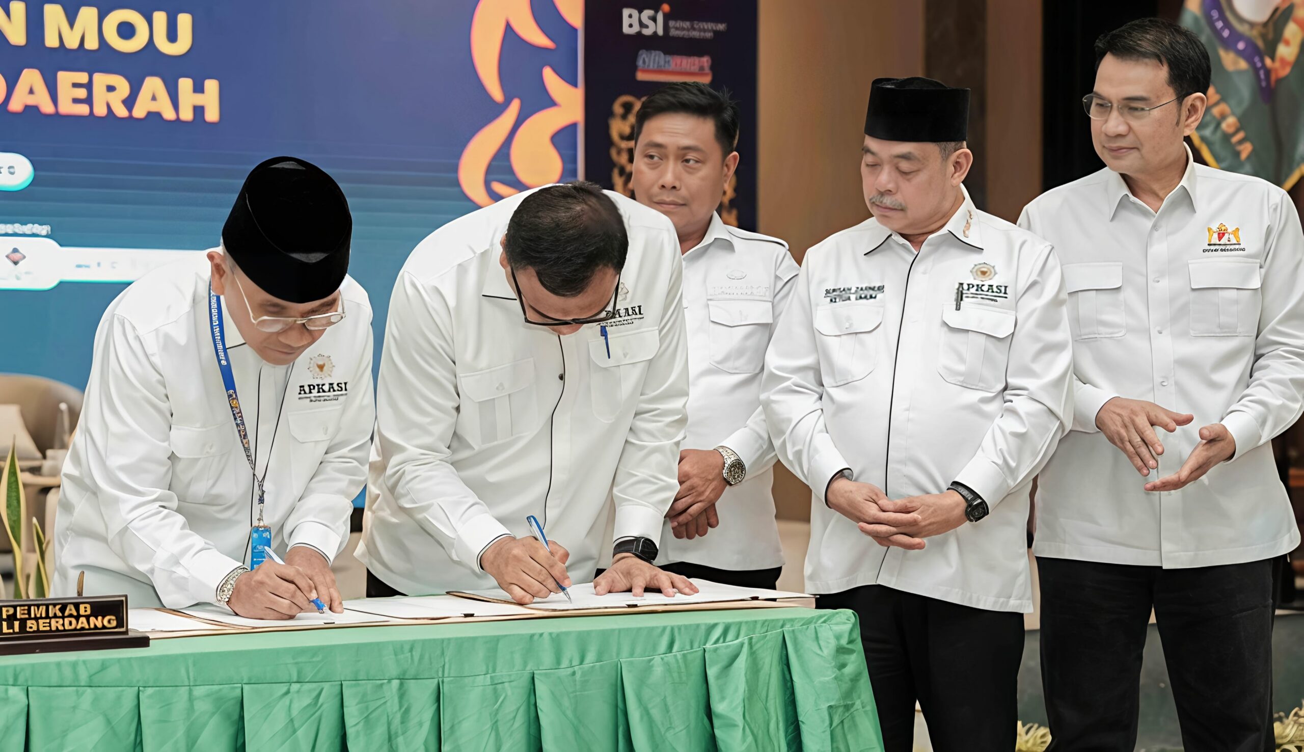 FORUM BISNIS DAERAH APKASI, BUPATI DELI SERDANG ASRI LUDIN TAWARKAN HILIRISASI UBI KAYU 4 FORUM BISNIS DAERAH APKASI, BUPATI DELI SERDANG ASRI LUDIN TAWARKAN HILIRISASI UBI KAYU - IMG 20260703 092253 scaled
