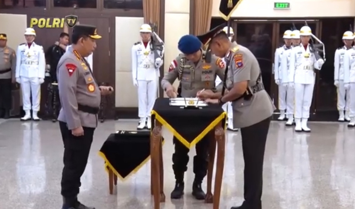 REGENERASI KEPEMIMPINAN DAN PENYEGARAN DI TUBUH KEPOLISIAN RI 3 REGENERASI KEPEMIMPINAN DAN PENYEGARAN DI TUBUH KEPOLISIAN RI - IMG 20260706 183257