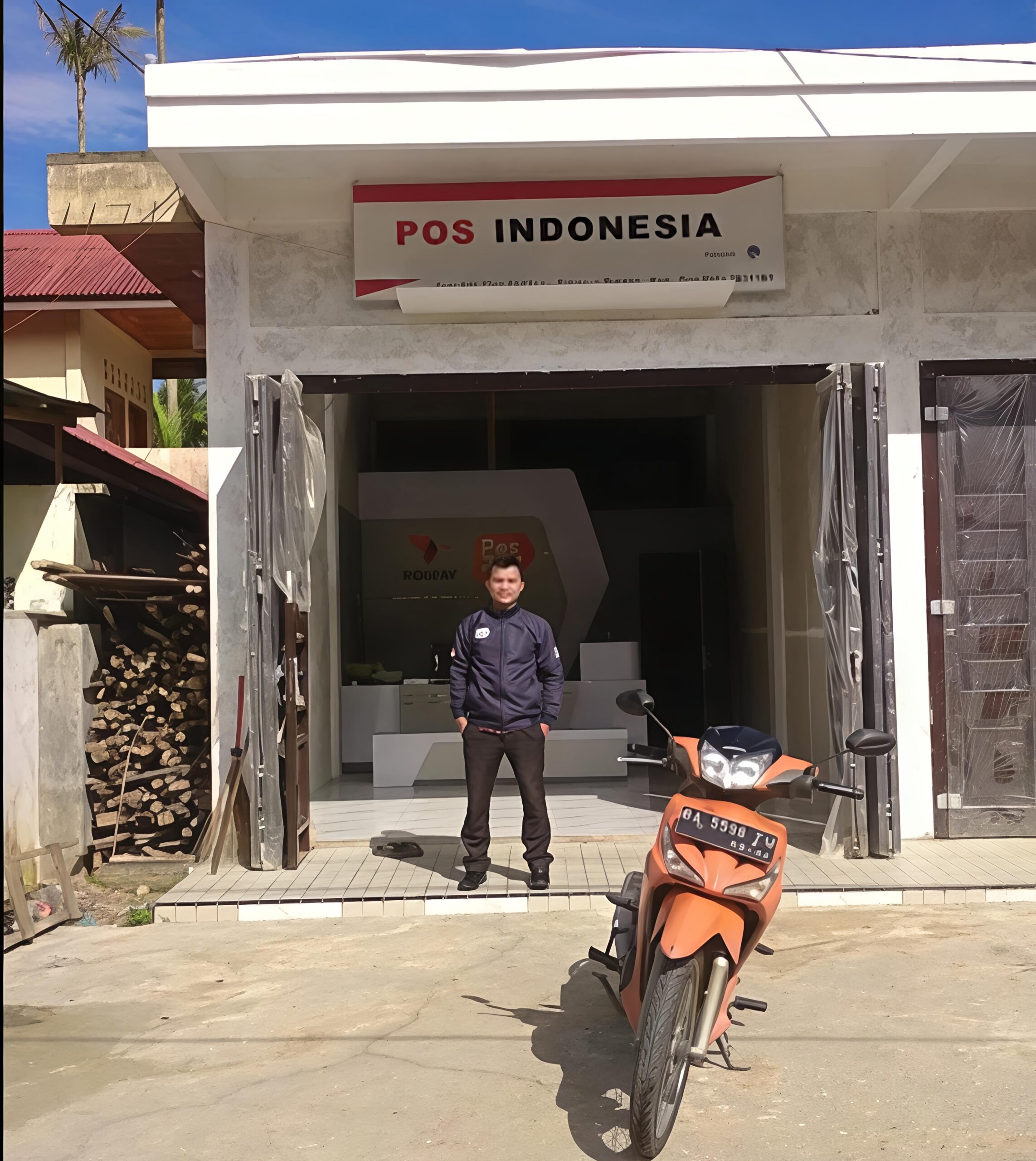 Dari Penjaga Kantor Hingga Branch Manager, Dedikasi Edo Menjadi Energi Baru Kebangkitan Kantor Pos Dua Koto 5 Dari Penjaga Kantor Hingga Branch Manager, Dedikasi Edo Menjadi Energi Baru Kebangkitan Kantor Pos Dua Koto - IMG 20260709 111004 scaled