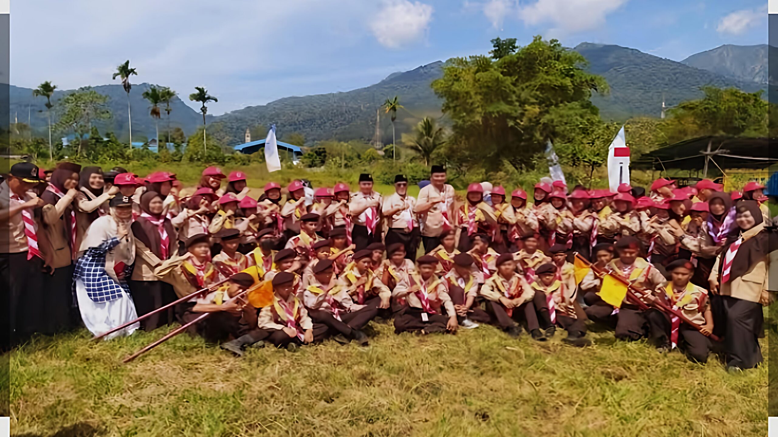 Jambore Daerah Sumut XI Berakhir, Gubsu Bobby Afif Nasution Hadiahi 19 Petugas Upacara Berangkat Ke Jamnas 2026 Di Cibubur Jakarta  - IMG 20260712 203329 scaled