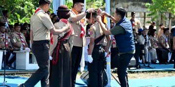 Jambore Daerah Sumut XI Berakhir, Gubsu Bobby Afif Nasution Hadiahi 19 Petugas Upacara Berangkat Ke Jamnas 2026 Di Cibubur Jakarta 