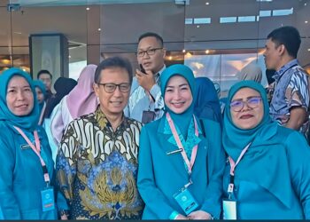 HADIRI HKG KE-54 DI MAKASSAR, TP PKK TEBING TINGGI SEMAKIN MENGUATKAN PELAKSANAAN 10 PROGRAM POKOK