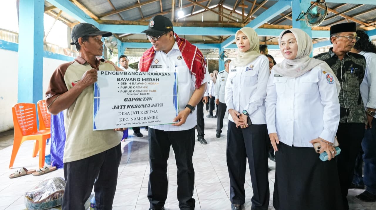 Bupati Deli Serdang Asri Ludin Tambunan Kunker Ke Namorambe, Apresiasi Capaian Pembayaran Pajak Lampaui 60 Persen - IMG 20260716 092718