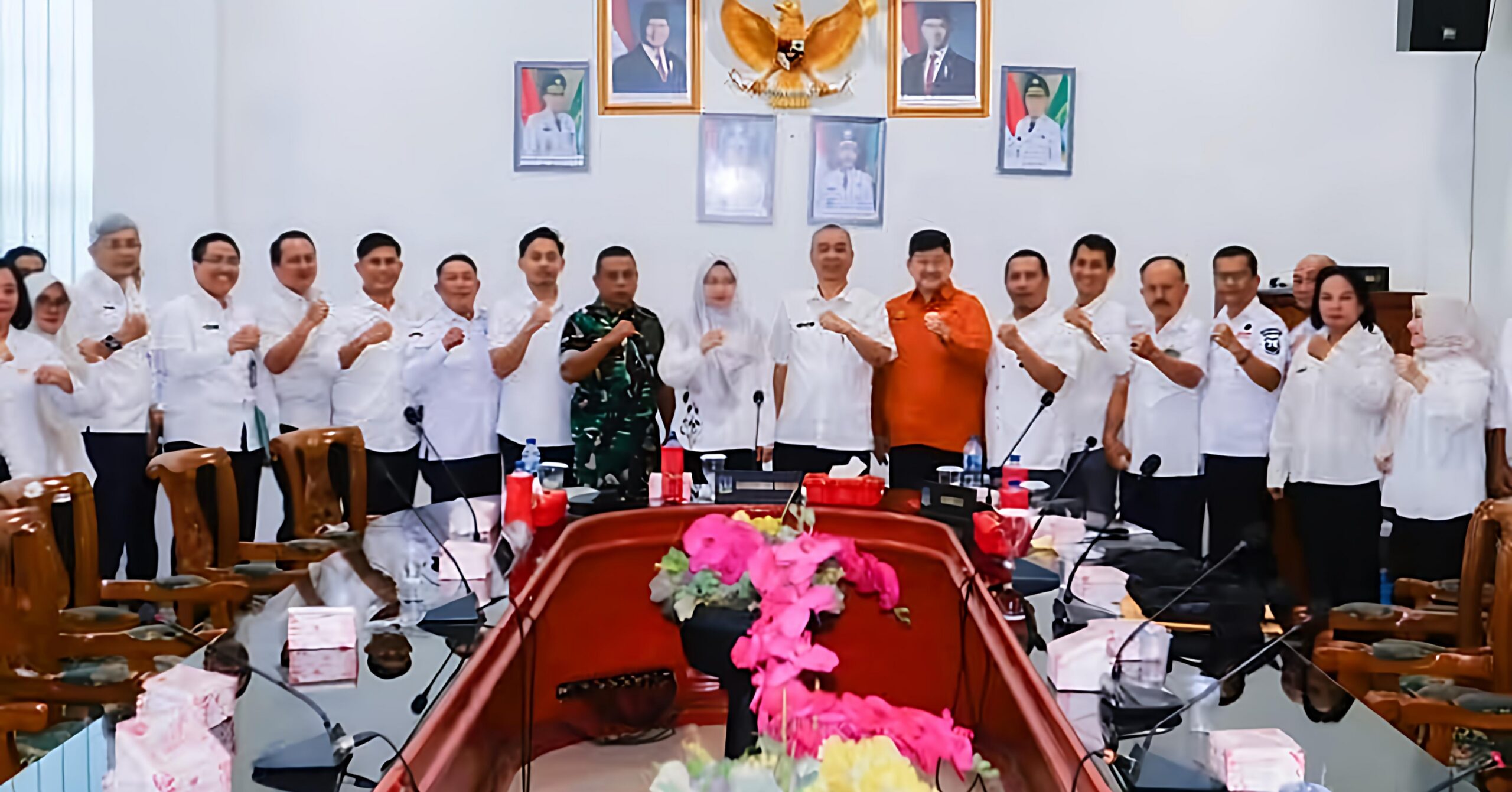 Sekdako Erwin Suheri Damanik Pimpin Rapat High Level Meeting Tim Pengendalian Inflasi Daerah Kota Tebing Tinggi 7 Sekdako Erwin Suheri Damanik Pimpin Rapat High Level Meeting Tim Pengendalian Inflasi Daerah Kota Tebing Tinggi - IMG 20260716 195250 scaled
