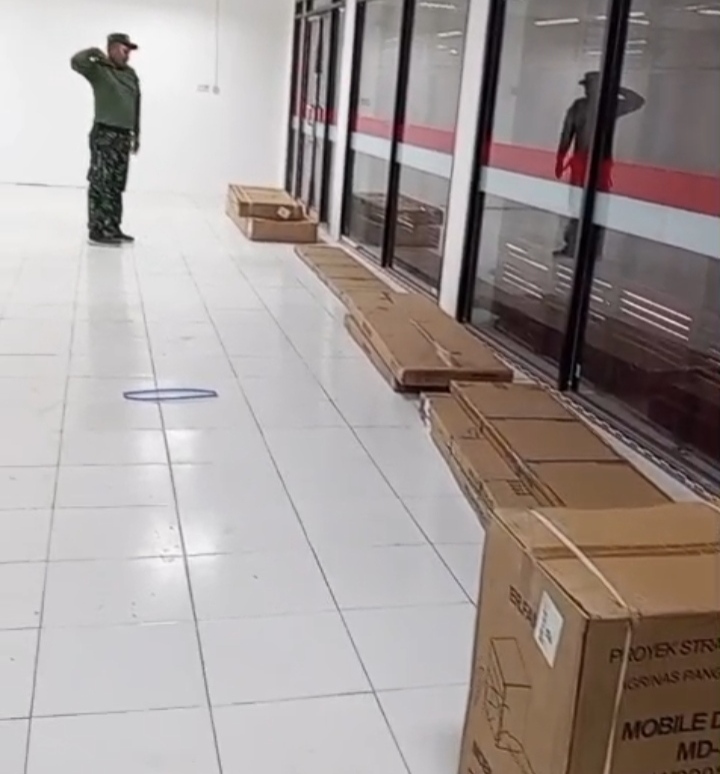 KDKMP Kelurahan Rantaulaban Kota Tebing Tinggi, Terima Satu Unit Truck Operasional Dan Seperangkat Mebeler 7 KDKMP Kelurahan Rantaulaban Kota Tebing Tinggi, Terima Satu Unit Truck Operasional Dan Seperangkat Mebeler - IMG 20260718 145133